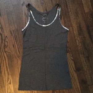 Grey tank top